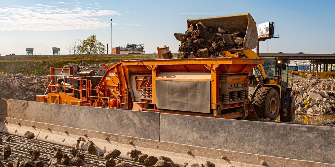 Properly Feeding Material for Crushing